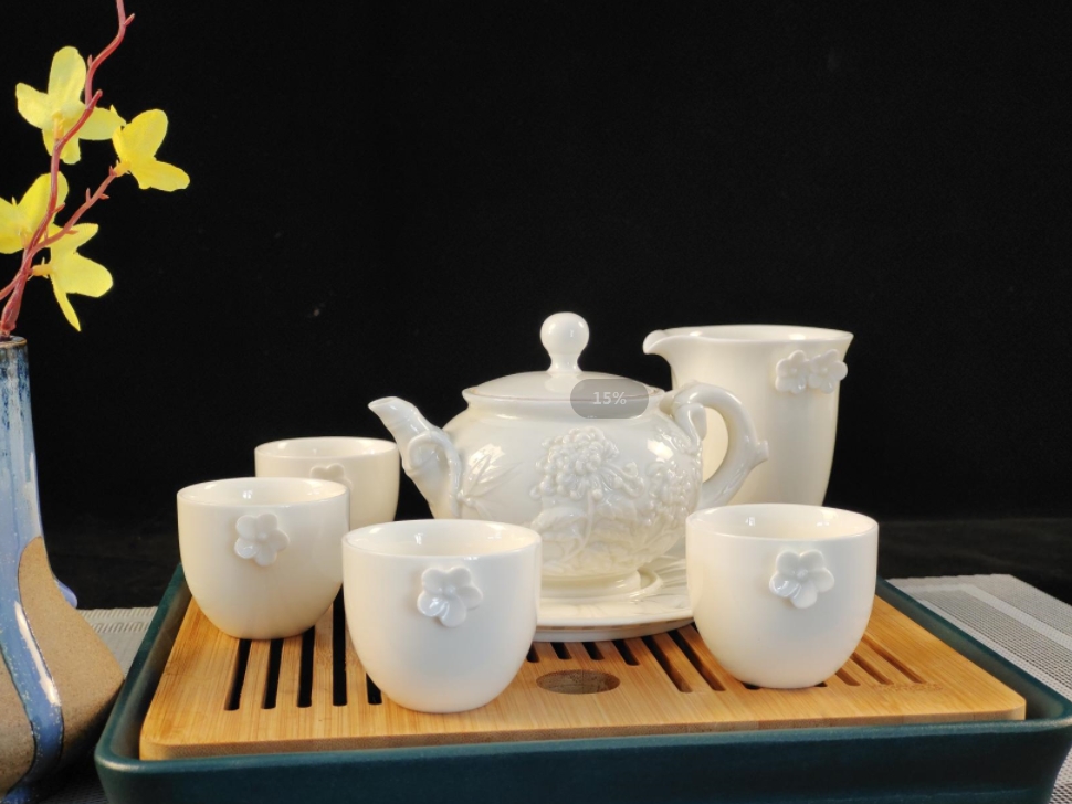 中秋送禮怎么選?來看看定瓷茶具套裝吧(圖2) 中秋送禮怎么選?來看看定瓷茶具套裝吧(圖2)