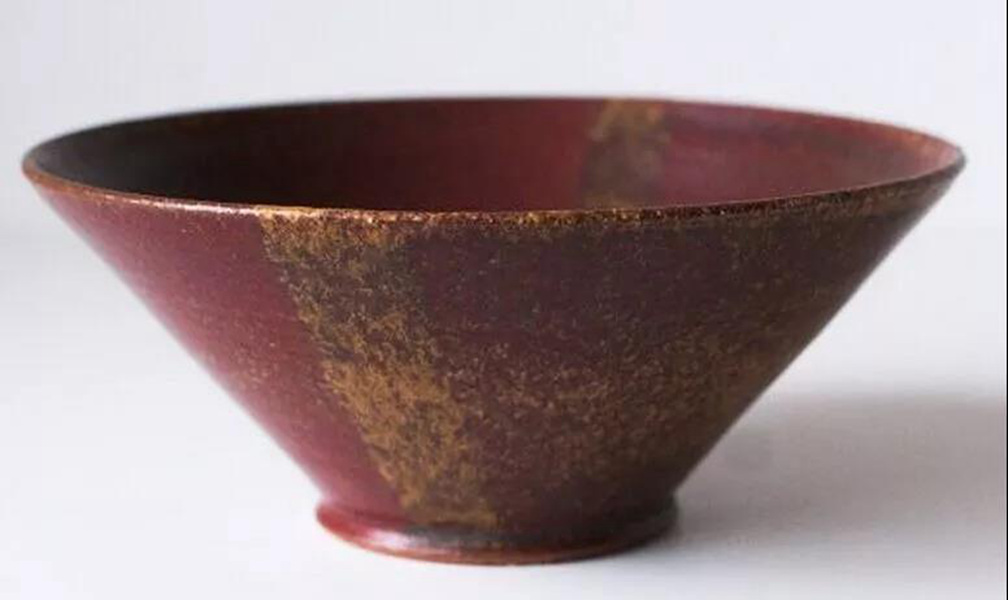 介于陶器與瓷器之間的炻器 介于陶器與瓷器之間的炻器